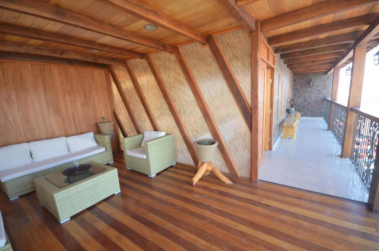 Hotel Rustico Calama Esterno foto