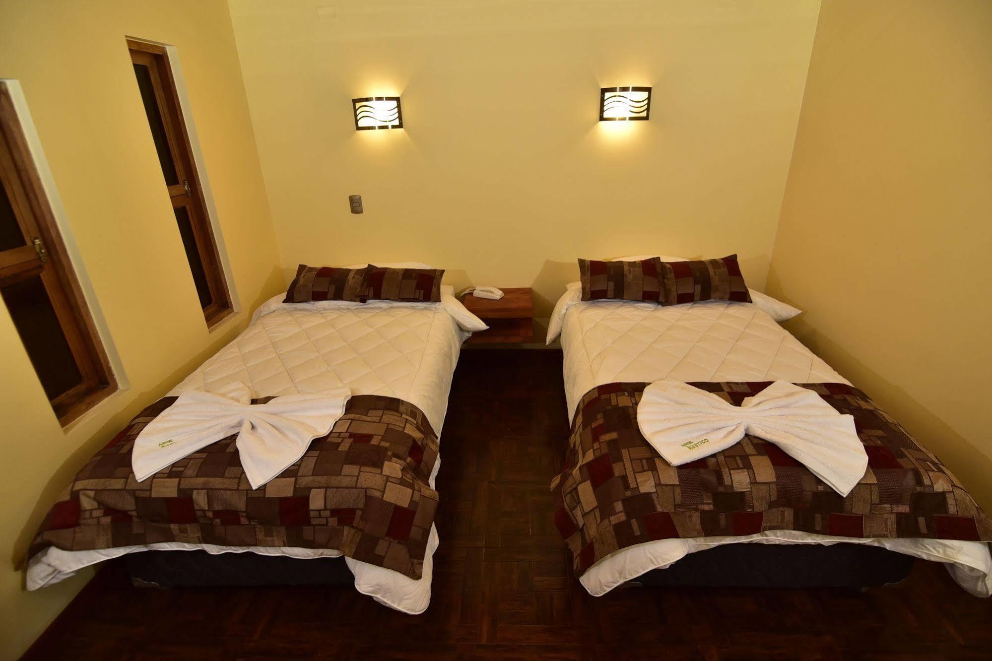 Hotel Rustico Calama Esterno foto