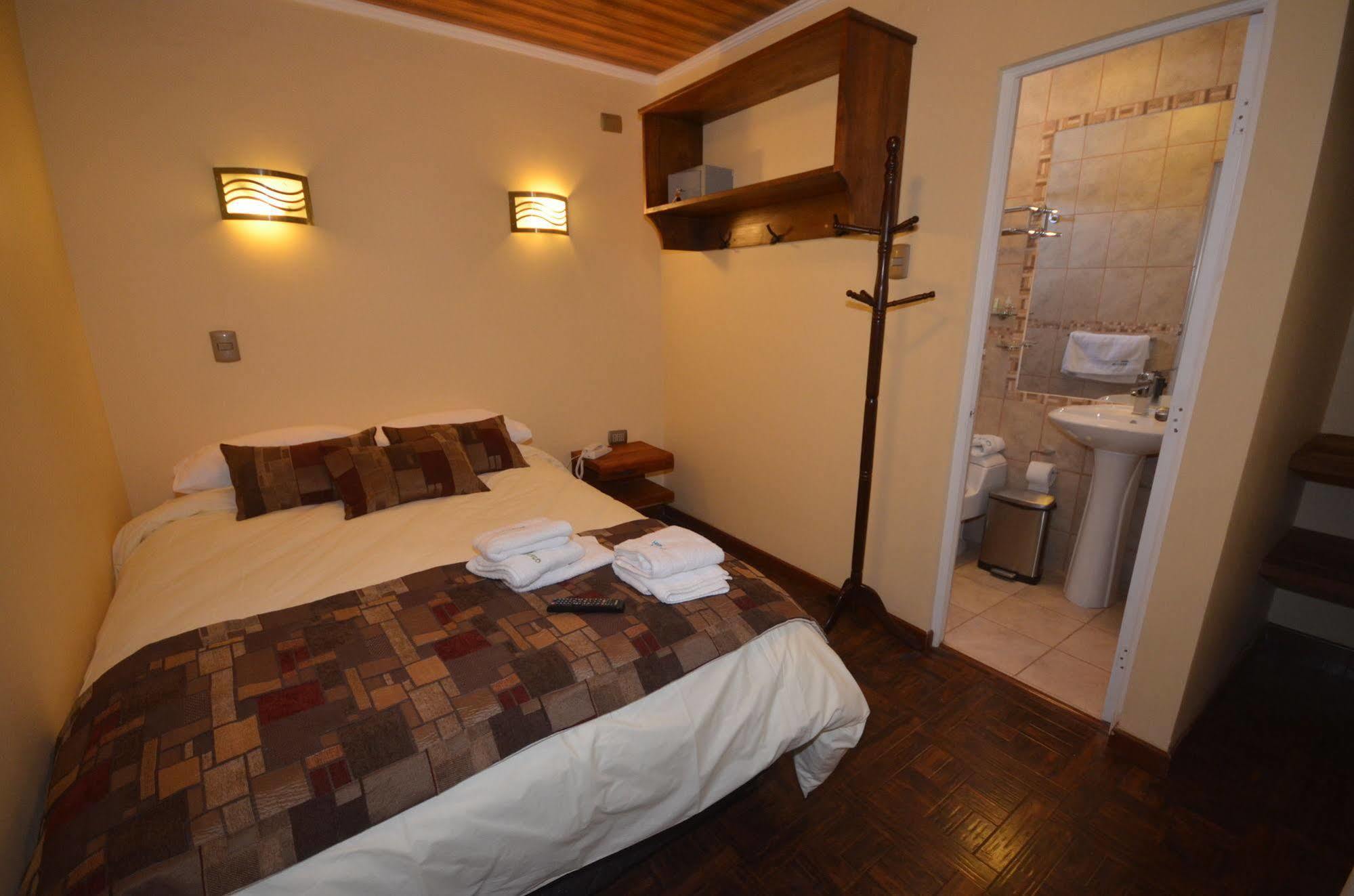Hotel Rustico Calama Esterno foto